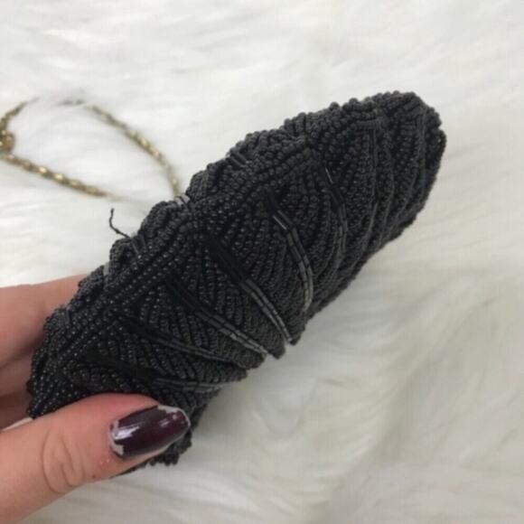 La Regale Vintage Black Beaded Satin Purse - Picture 4 of 8